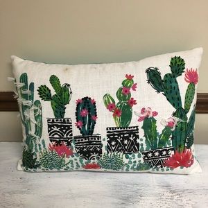 Decorative pillow